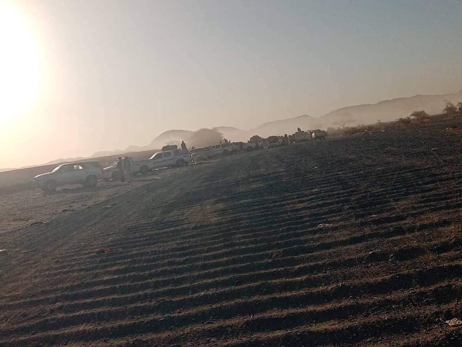    تبديل السيارات المصرية بالسودانية خلال رحلة التهريب